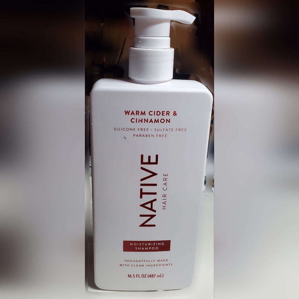 NWT Native Warm Cider & Cinnamon Moisturizing Shamooo 16.5 Fl Oz
